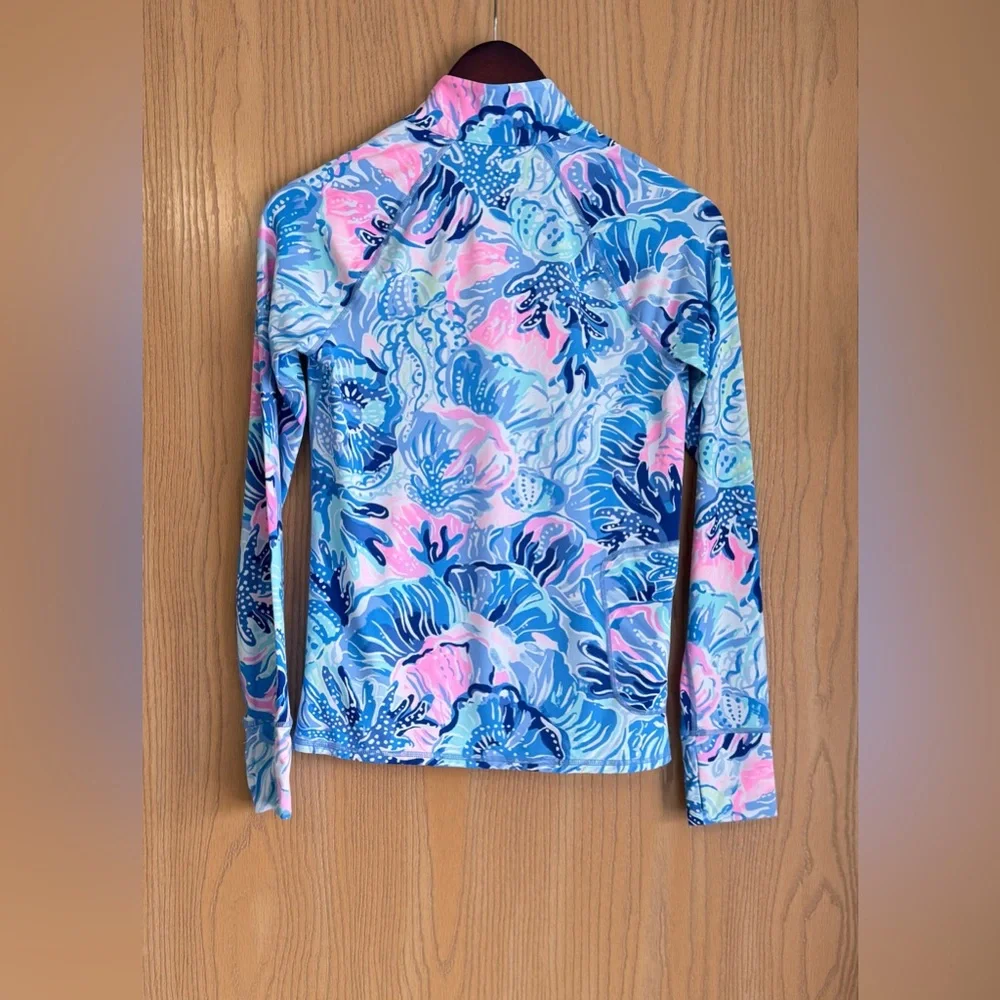 Lilly Pulitzer | SZ XS | Marion Half Zip UPF 50+ Long Sleeve top Surf Blue Pink - Picture 2 of 12
